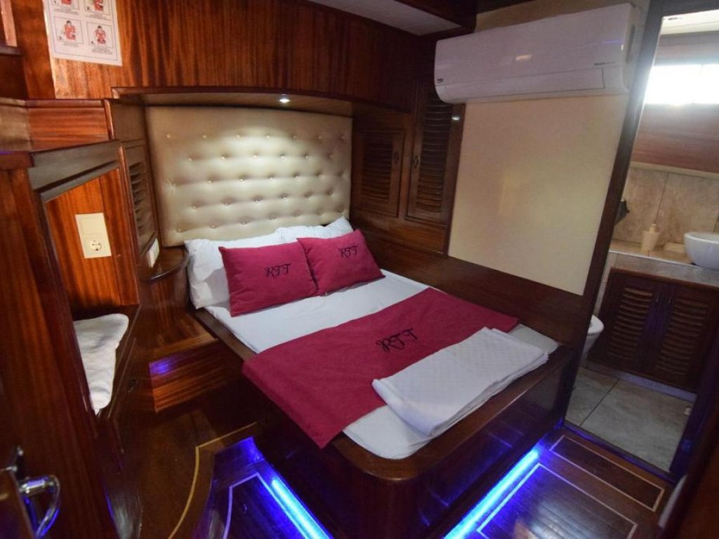 Grand RTT fethiye yacht for rent